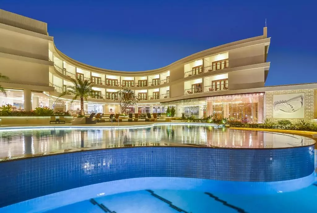 hotel park regis goa_shabavizparvaz_22.jpg